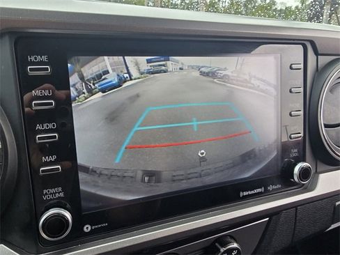 Used 2020 Toyota Tacoma SR5 image 32