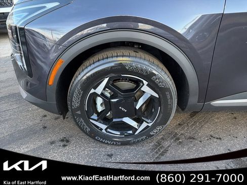 Used 2026 Kia Sportage EX AWD/4WD image 12