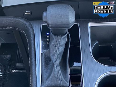 Certified 2025 Toyota Sienna LE image 34