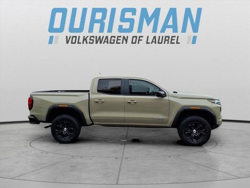 Used 2024 GMC Canyon Elevation w/ Convenience Package image 2