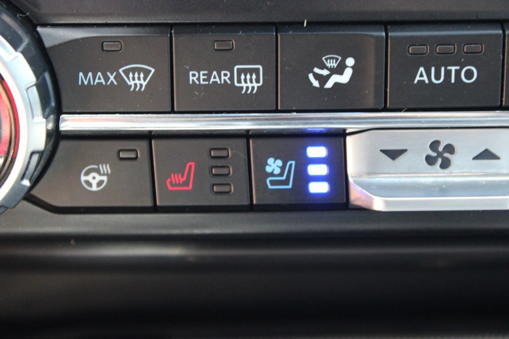 Used 2023 Ford F150 Lariat AWD/4WD image 58