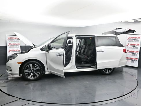 Used 2023 Honda Odyssey Touring image 46