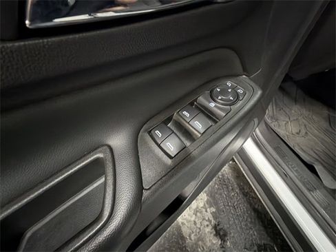 Certified 2024 Chevrolet Equinox LT w/ LPO, Floor Liner Package image 23