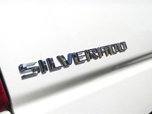 Used 2020 Chevrolet Silverado 1500 LT w/ All-Star Edition image 12