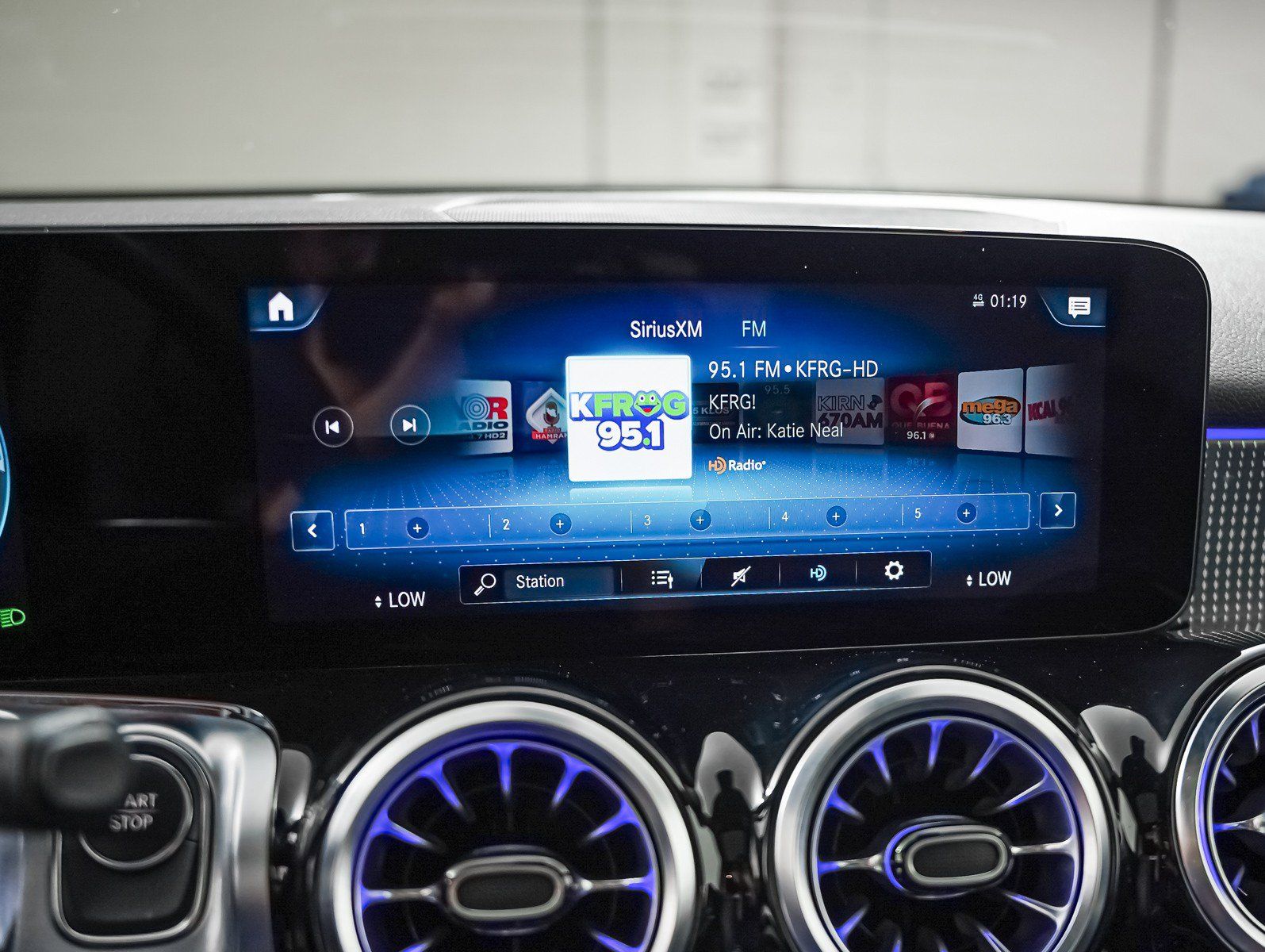 Certified 2023 Mercedes-Benz EQB 300 4MATIC w/ Exclusive Package image 20