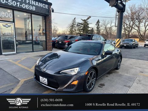 Used 2013 Scion FR-S image 1