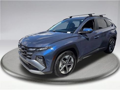 Used 2025 Hyundai Tucson SEL FWD image 16