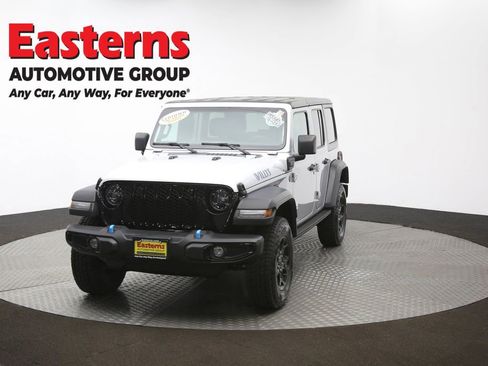 Used 2023 Jeep Wrangler Unlimited w/ Cold Weather Group image 56