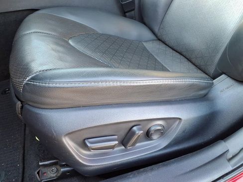 Used 2023 Toyota Camry XSE image 17