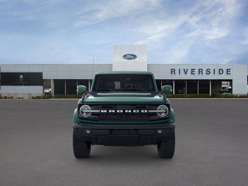 New 2025 Ford Bronco Outer Banks AWD/4WD image 6