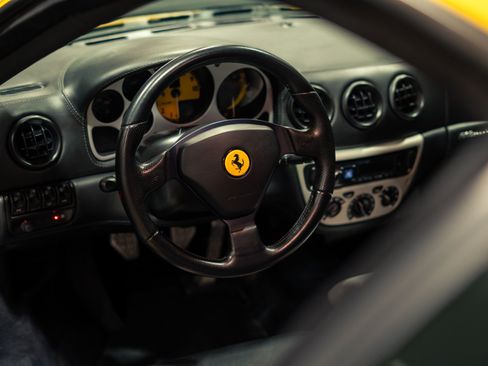 Used 2001 Ferrari 360 Modena RWD image 6