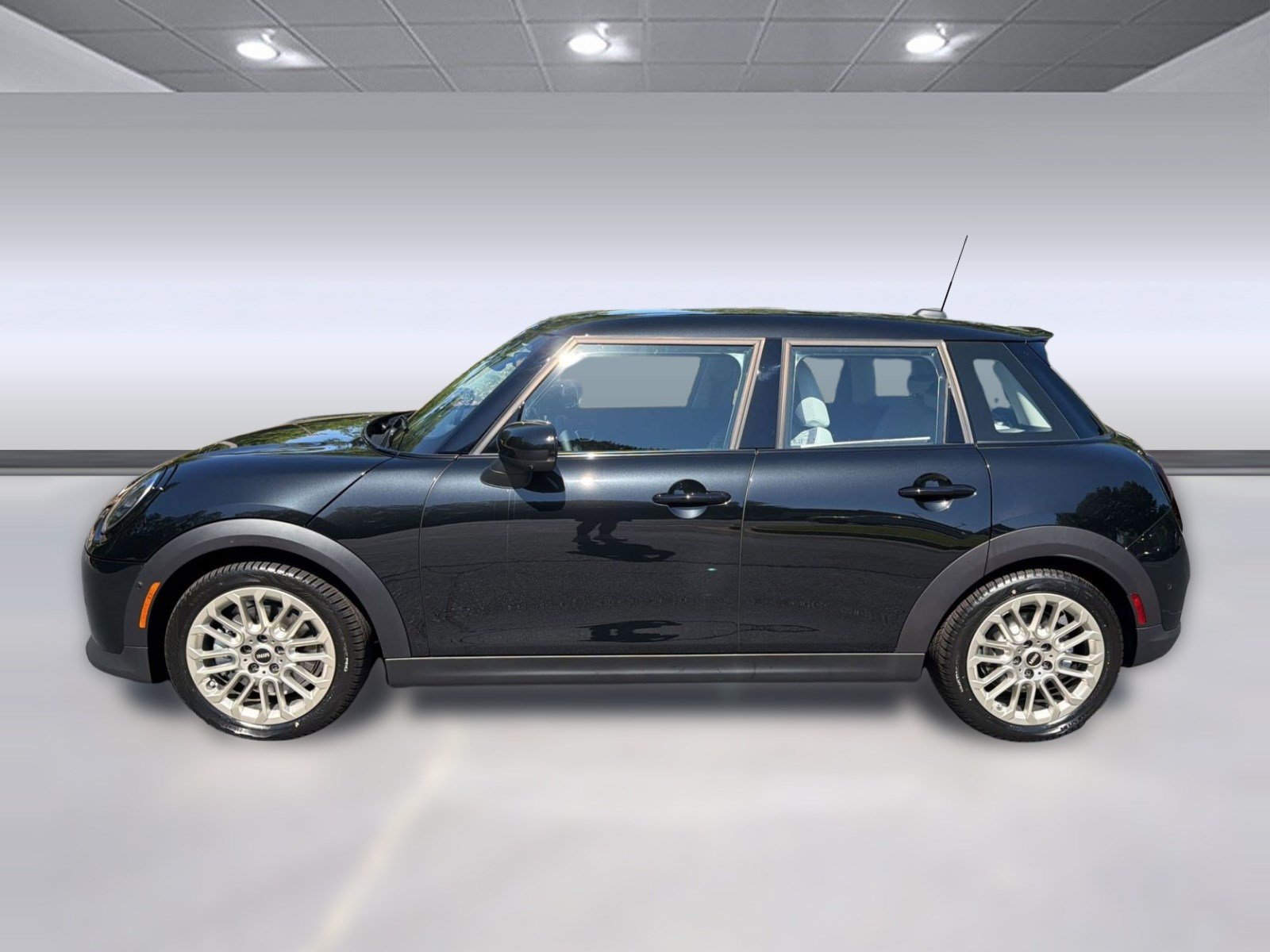 Used 2026 MINI Cooper S FWD image 2