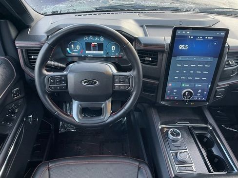 Certified 2022 Ford Expedition Limited image 13