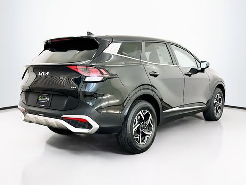 Used 2024 Kia Sportage LX image 9