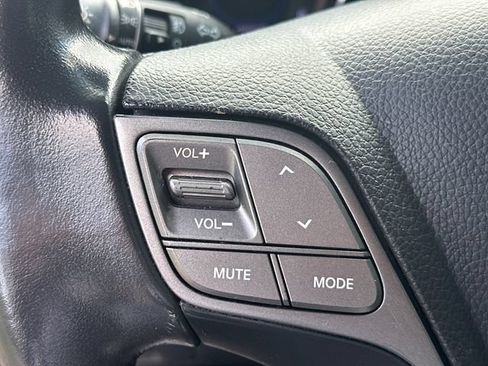 Used 2013 Hyundai Santa Fe Sport w/ Technology Pkg FWD image 25