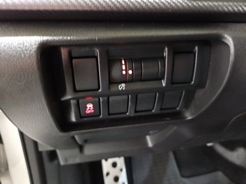 Used 2019 Subaru Impreza 2.0i Sport image 15