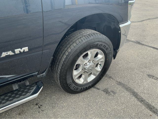 Used 2026 RAM 2500 Big Horn AWD/4WD image 16