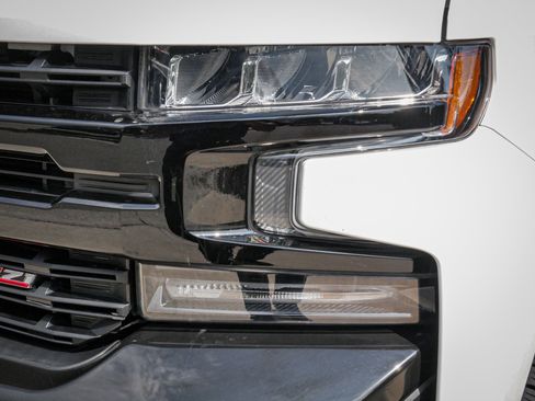 Used 2020 Chevrolet Silverado 1500 LT Trail Boss image 6