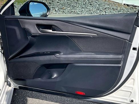 Used 2025 Toyota Camry LE FWD image 12