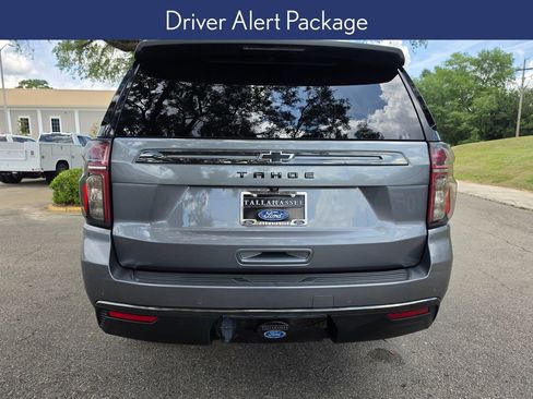 Used 2021 Chevrolet Tahoe Z71 w/ Luxury Package AWD/4WD image 3