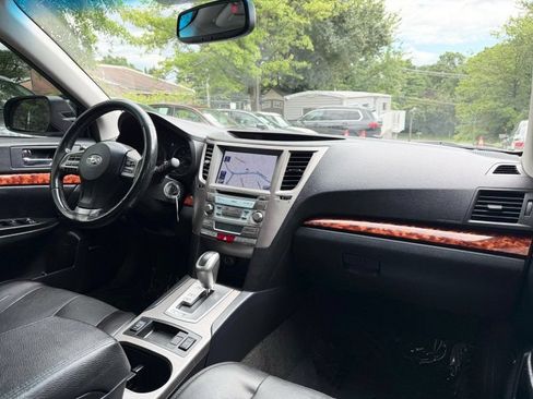 Used 2012 Subaru Outback 3.6R Limited AWD/4WD image 16