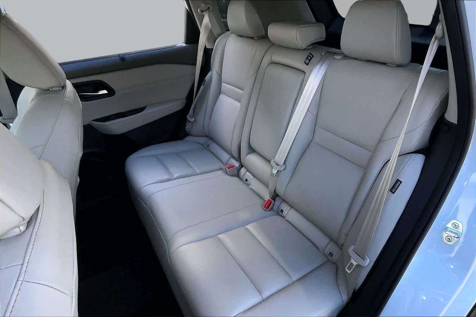 Used 2023 Nissan Rogue SL w/ SL Premium Package FWD image 19