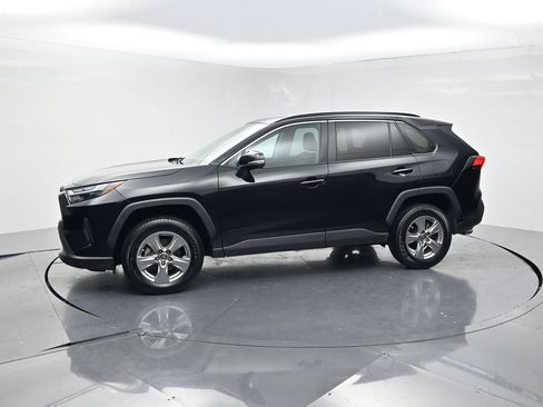 Used 2024 Toyota RAV4 XLE AWD/4WD image 3