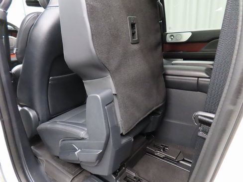 Used 2024 Lincoln Navigator L Reserve w/ Equipment Group 201A image 68