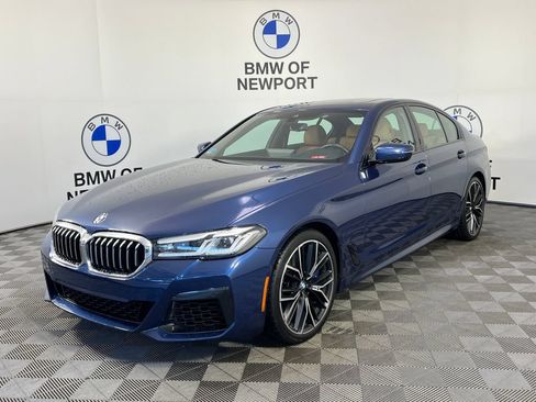 Used 2023 BMW 540i xDrive w/ M Sport Package AWD/4WD image 3