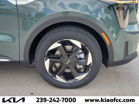 New 2026 Kia Sorento EX FWD image 7