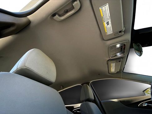 Used 2020 Chevrolet Malibu LT image 22