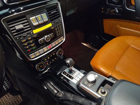 Certified 2015 Mercedes-Benz G 550 image 25