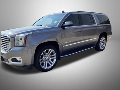 Used 2020 GMC Yukon XL SLT w/ Premium Edition