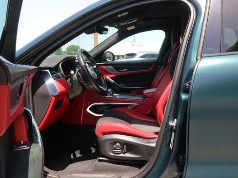 Used 2022 Jaguar F-PACE SVR AWD/4WD image 16
