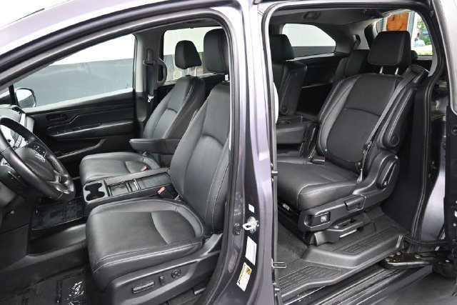 Certified 2024 Honda Odyssey EX-L image 17