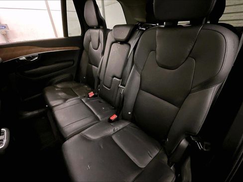 Used 2022 Volvo XC90 T6 Momentum w/ Advanced Package image 25