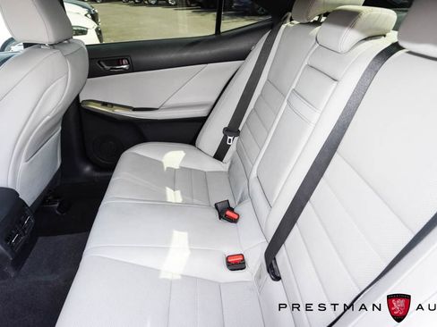 Used 2016 Lexus IS 350 AWD w/ F Sport Package image 43