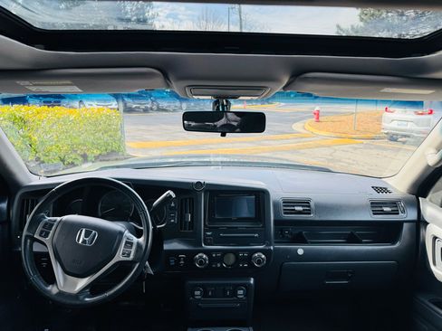 Used 2011 Honda Ridgeline RTL image 16