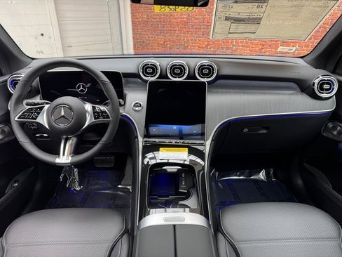 New 2026 Mercedes-Benz GLC 300 GLC 300 image 12