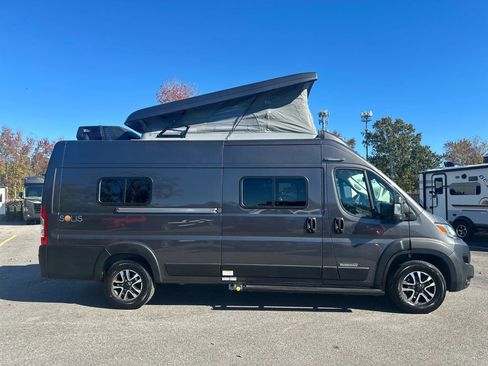 Used 2023 RAM ProMaster 3500 w/ Driver Convenience Group image 2