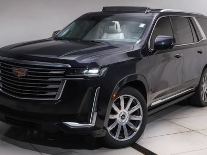 Used 2022 Cadillac Escalade Premium Luxury Platinum w/ Heavy-Duty Trailer Package