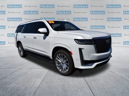 Used 2023 Cadillac Escalade ESV Premium Luxury w/ Performance Package image 3