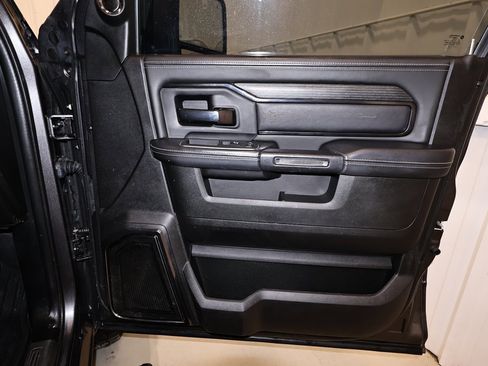 Used 2024 RAM 3500 Limited w/ Night Edition image 15