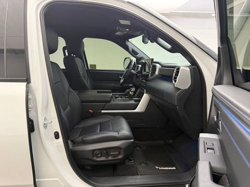 Used 2022 Toyota Tundra Platinum AWD/4WD image 26