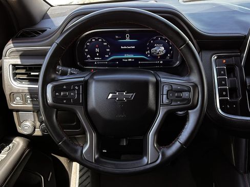 Used 2024 Chevrolet Suburban RST RWD image 13