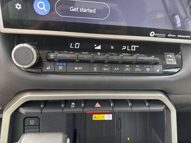 Used 2023 Toyota Tundra Limited w/ Power Package AWD/4WD image 19