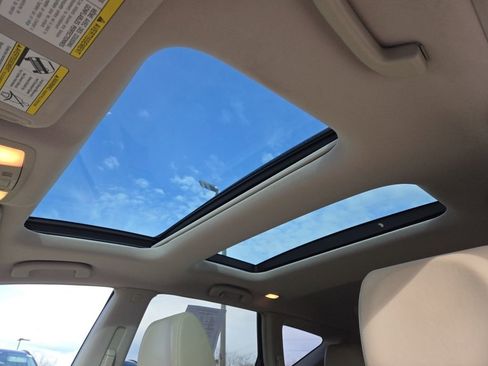 Used 2012 Nissan Murano SL FWD image 3