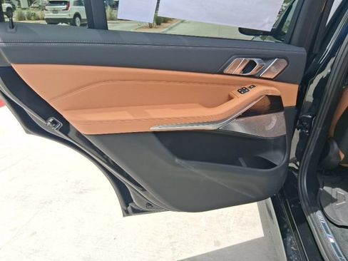 New 2027 BMW X7 xDrive40i w/ Executive Package AWD/4WD image 15