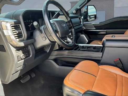 Certified 2024 Ford F350 Platinum w/ Tremor Off-Road Package image 18