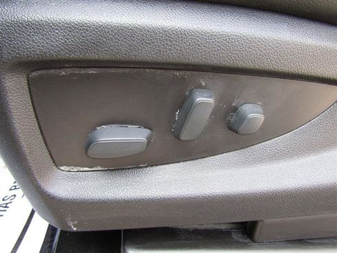 Used 2018 Chevrolet Silverado 1500 LTZ image 13